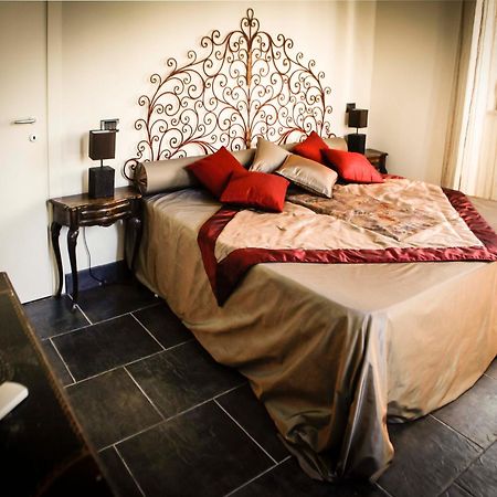 Borgo Antico XIX Sec. Bed and Breakfast Gesturi Exteriör bild