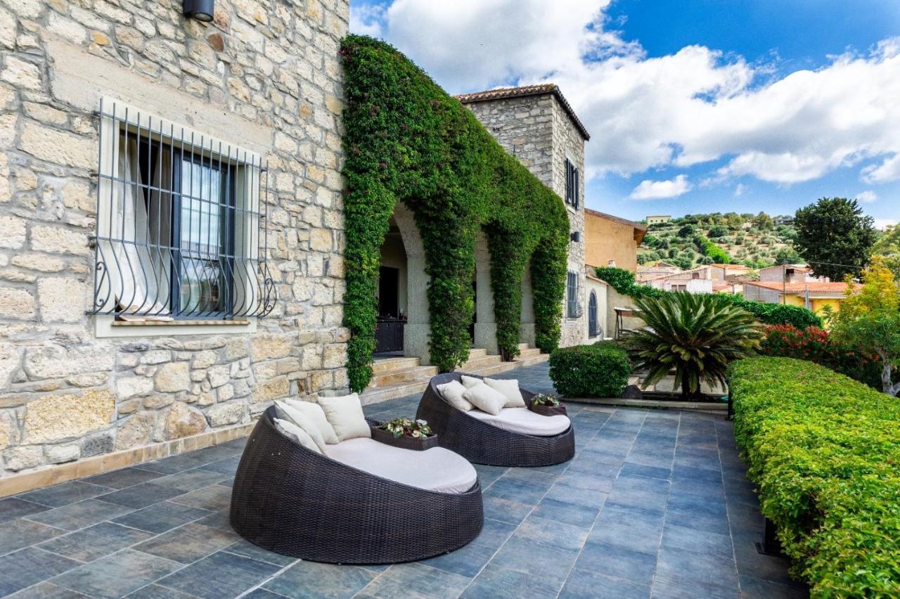 Borgo Antico XIX Sec. Bed and Breakfast Gesturi Exteriör bild