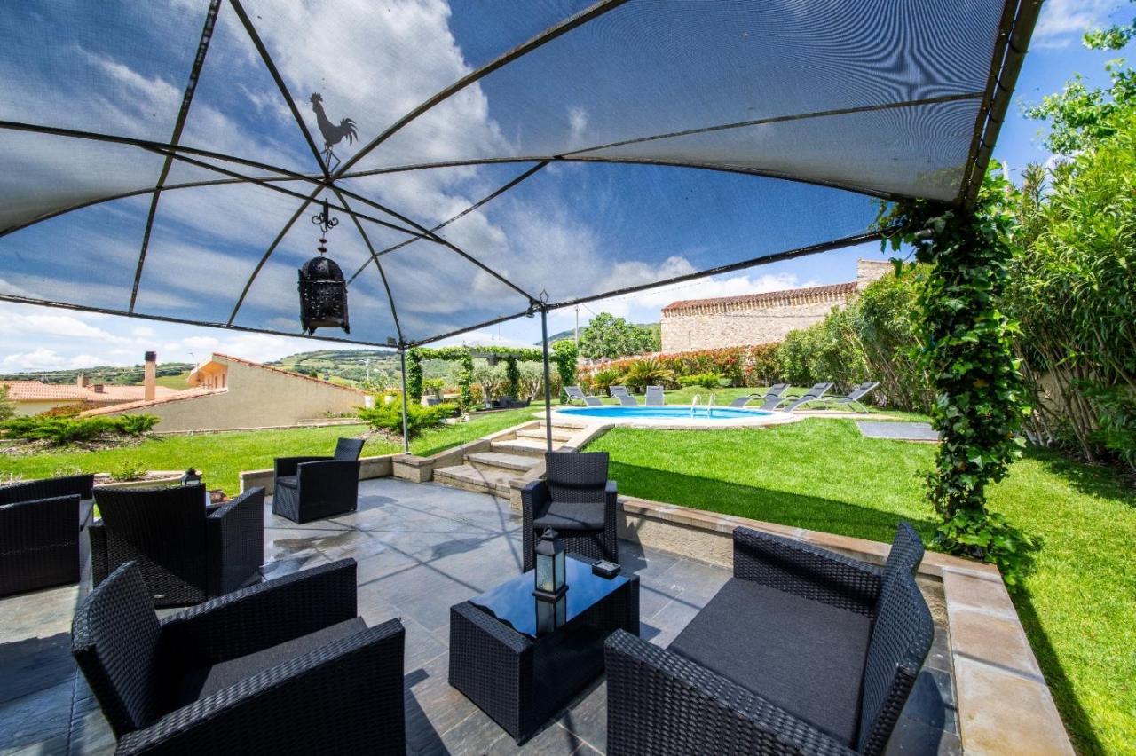 Borgo Antico XIX Sec. Bed and Breakfast Gesturi Exteriör bild
