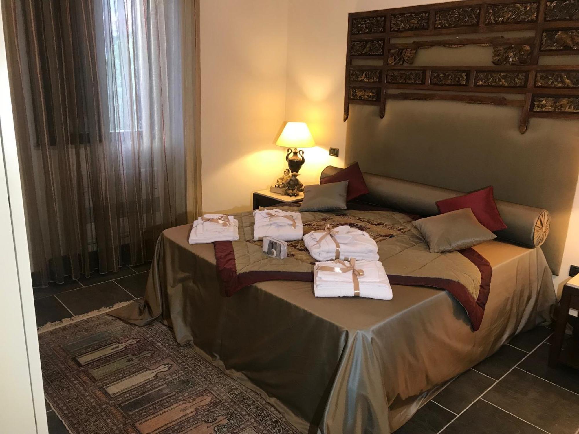 Borgo Antico XIX Sec. Bed and Breakfast Gesturi Exteriör bild
