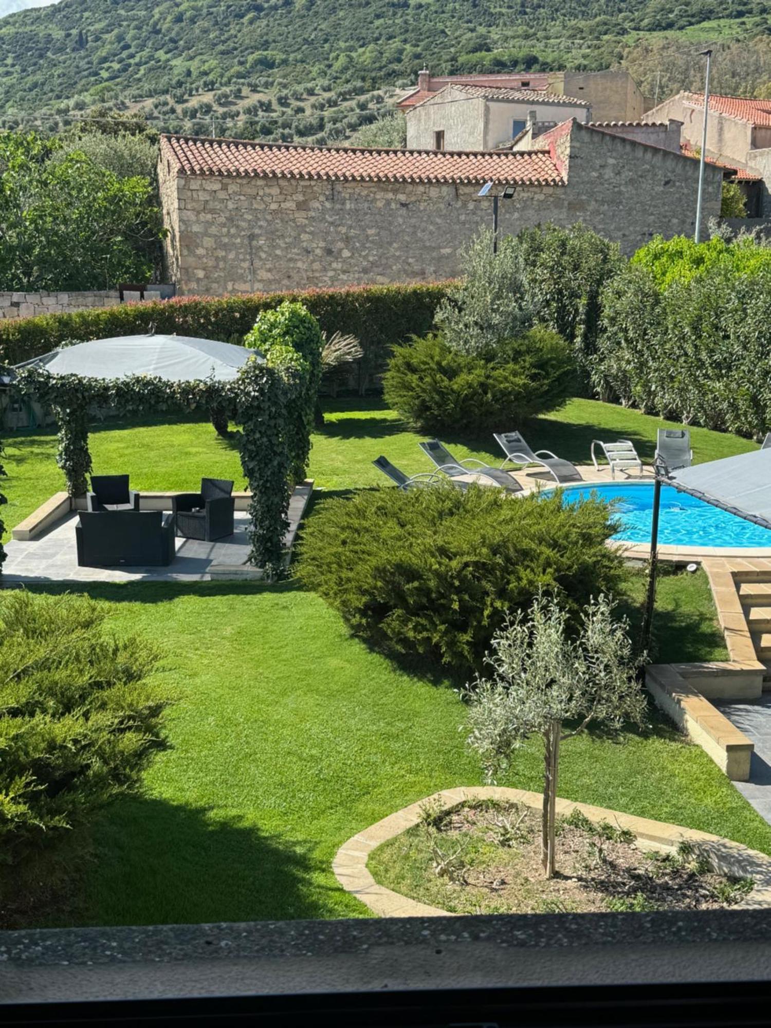 Borgo Antico XIX Sec. Bed and Breakfast Gesturi Exteriör bild